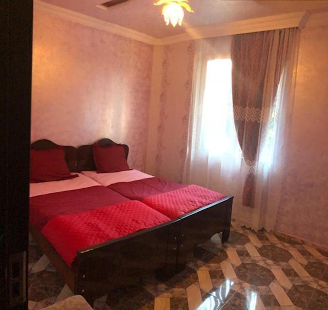 Mzeos House Hotel Batoemi Buitenkant foto